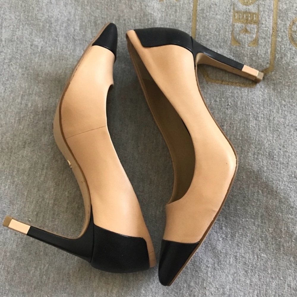 Vintage Ann Taylor Elegant Black and Cream Heels